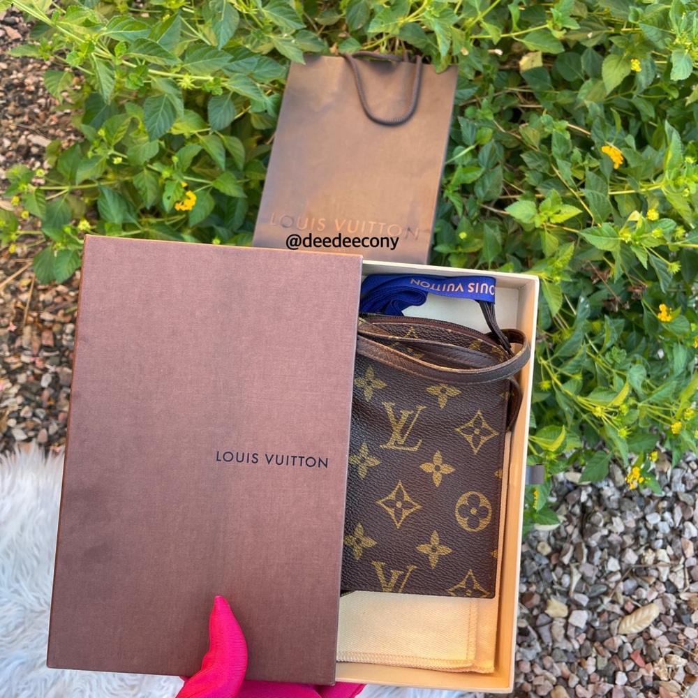 💖RARE 💖LOUIS VUITTON Pochette Secret Shoulder - Picture 5 of 17